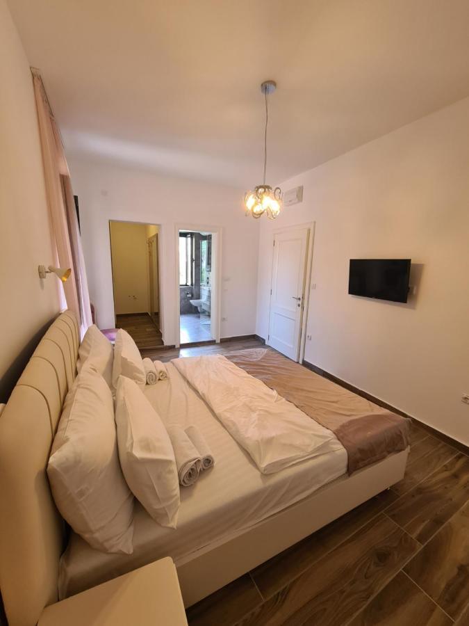 Rustico Apartments Tivat Exterior foto